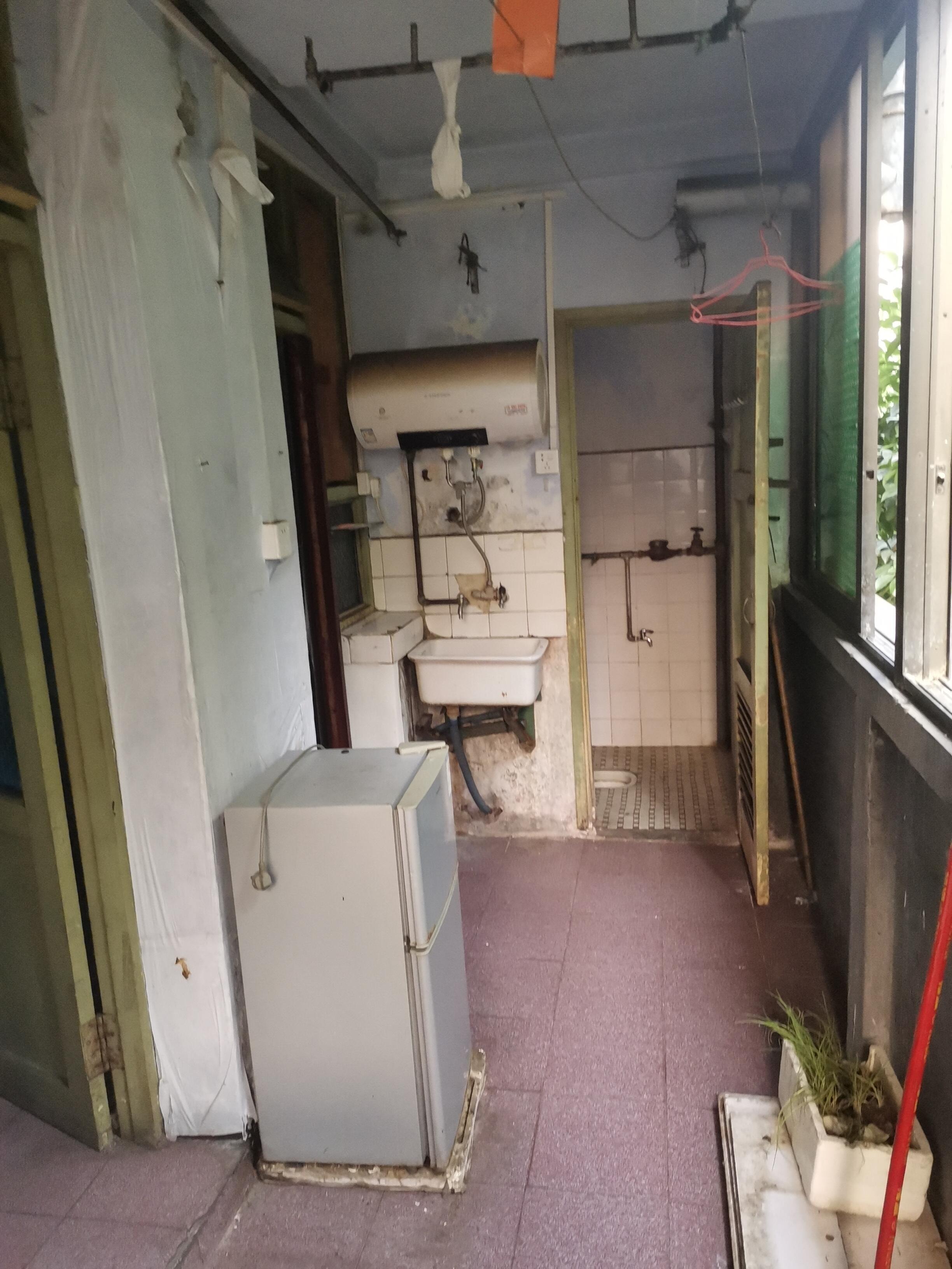 复古小窝装修案例_成都50平米老房改造_成都软装批发