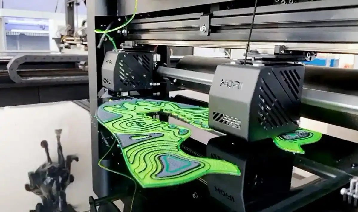 弘瑞:3D打印中的一只“笨鸟”(图8) 3d打印fdm技术_北京汇天威弘瑞3D打印自主研发_弘瑞FDM3D打印技术发展历程