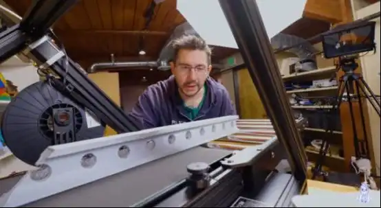 创想三维在KS发起众筹:无限Z轴FDM 3D打印机实现连续打印(图10) 3DPrintMill无限Z轴FDM 3D打印机_创想三维联合Naomi WuKickstarter众筹项目_3d打印fdm技术