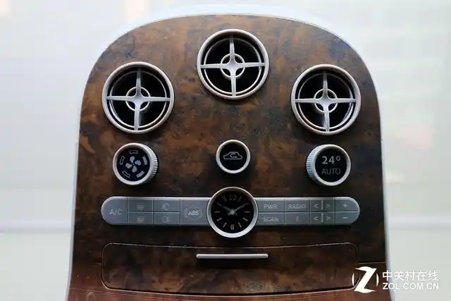 未来趋势:色彩技术突破引爆2018彩色3D打印元年(图22) 3d打印fdm技术_Stratasys J750彩色3D打印机_Polyjet全彩3D打印技术