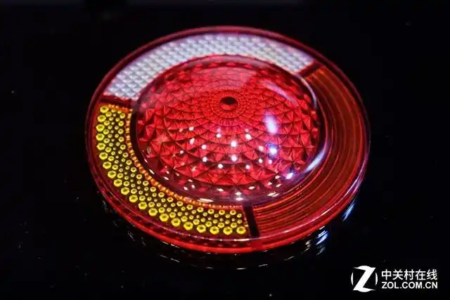 未来趋势:色彩技术突破引爆2018彩色3D打印元年(图25) 3d打印fdm技术_Stratasys J750彩色3D打印机_Polyjet全彩3D打印技术