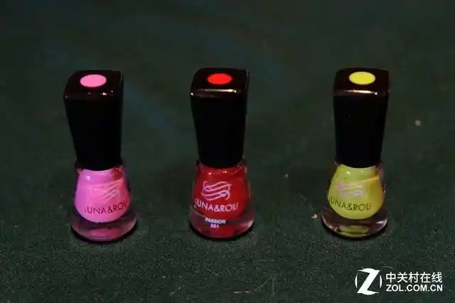 未来趋势:色彩技术突破引爆2018彩色3D打印元年(图27) Polyjet全彩3D打印技术_Stratasys J750彩色3D打印机_3d打印fdm技术