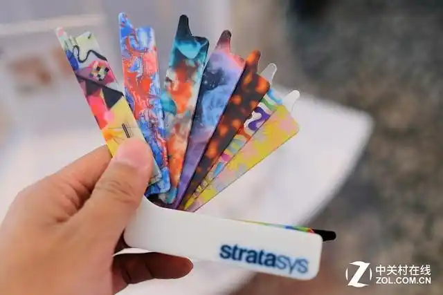 未来趋势:色彩技术突破引爆2018彩色3D打印元年(图39) Polyjet全彩3D打印技术_Stratasys J750彩色3D打印机_3d打印fdm技术