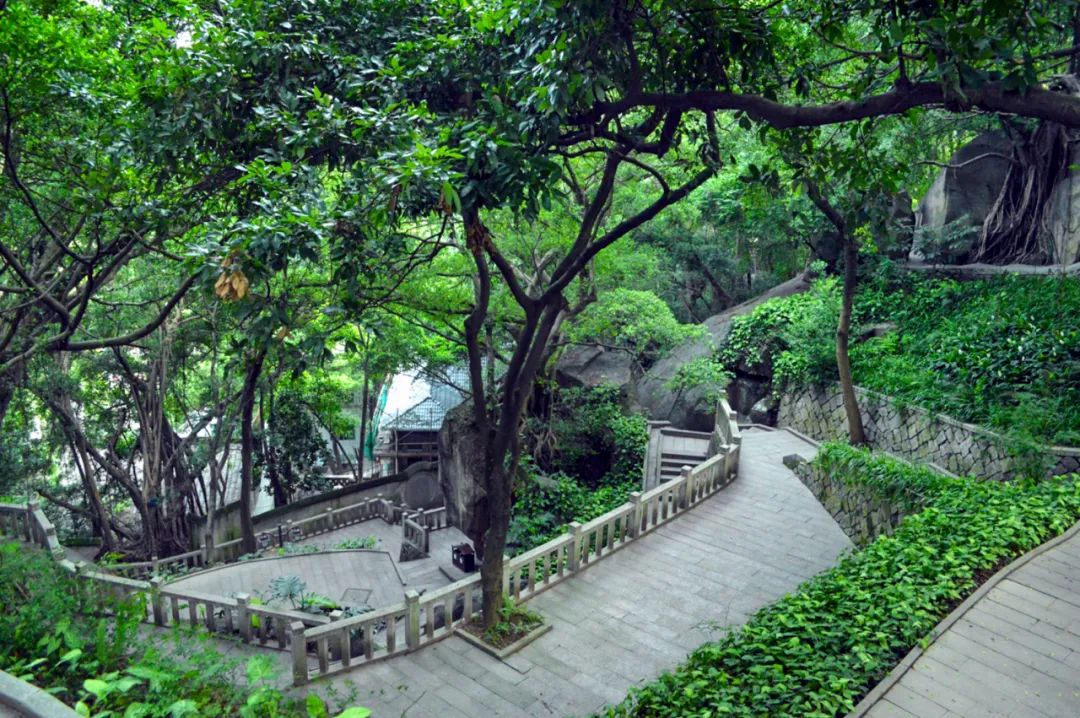 福州10大好玩景点,第一次到福州游玩一定不要错过(图9) 福州三坊七巷旅游攻略_福州平潭岛海岛风光旅游_福州火车站附近美食推荐