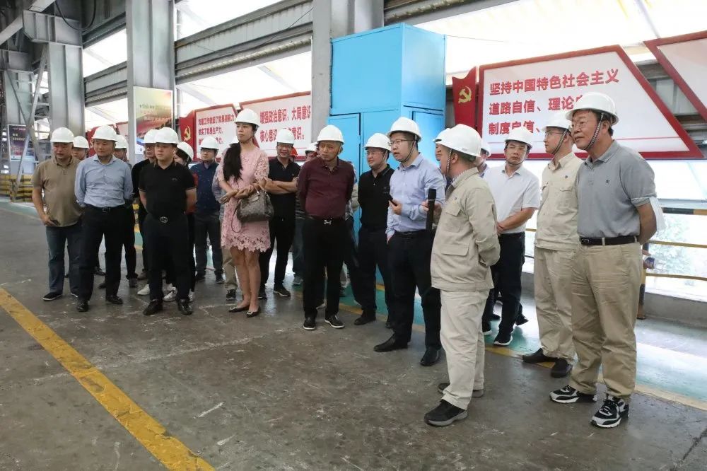 桂林电子科技大学校友会企业家代表到市工业园区考察(图1) 广西来宾市工业园区招商引资政策_桂林电子科技大学校友会企业家代表来宾市工业园区考察_桂林电子科技大学大学生创业