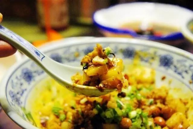 福利|一顿饭让你的舌尖走遍湘西!你看到不流口水算我输(图18) 孙二娘湘西烧烤 长沙 雅致湘西风味美食_湖南湘西小吃