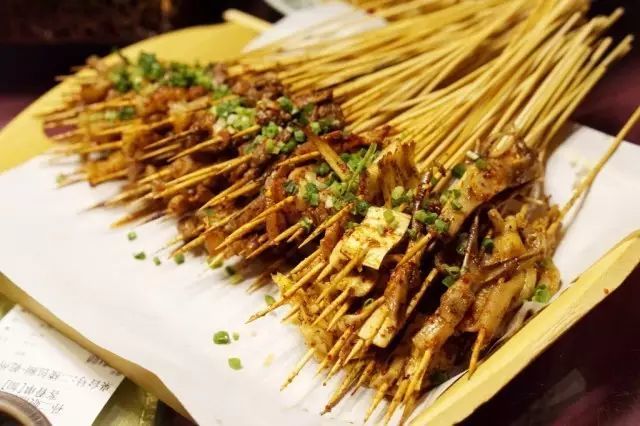 福利|一顿饭让你的舌尖走遍湘西!你看到不流口水算我输(图25) 孙二娘湘西烧烤 长沙 雅致湘西风味美食_湖南湘西小吃