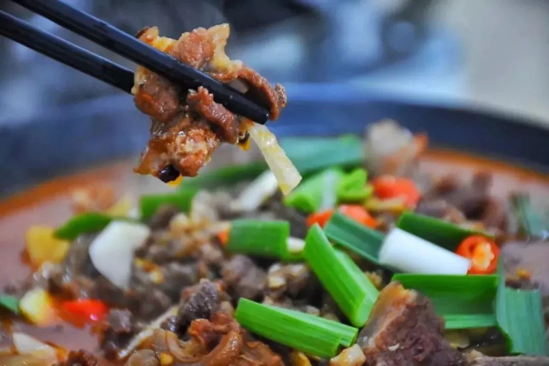 长沙重口味之巅 8家被吃货低估的湘西菜馆「长沙榜143期」(图4) 长沙湘西菜推荐_湖南湘西小吃_湘西菜长沙哪家好吃