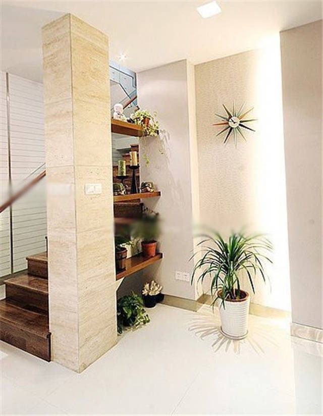 中空客厅采光通风效果_跃层户型装修效果图_跃层小户型装修设计