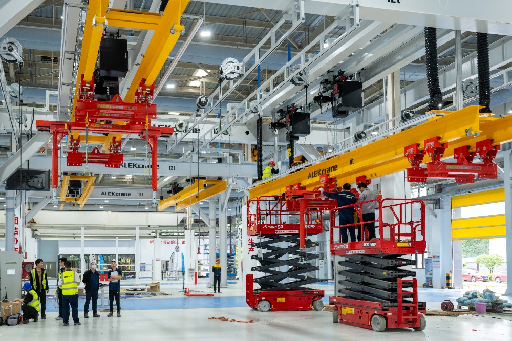 重庆航空发动机维修基地_方大重庆航空城飞机拆解基地_飞机维修公司