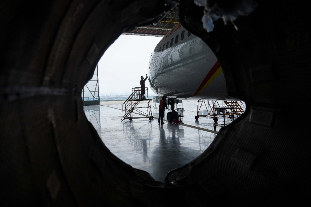 重庆航空发动机维修基地_方大重庆航空城飞机拆解基地_飞机维修公司
