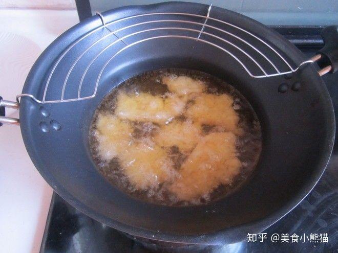 经典川菜锅巴肉片这样做,酥香中带着肉片滑嫩,好吃到没话说!(图7) 脆香锅巴肉片食谱_锅巴菜制作方法_锅巴肉片做法