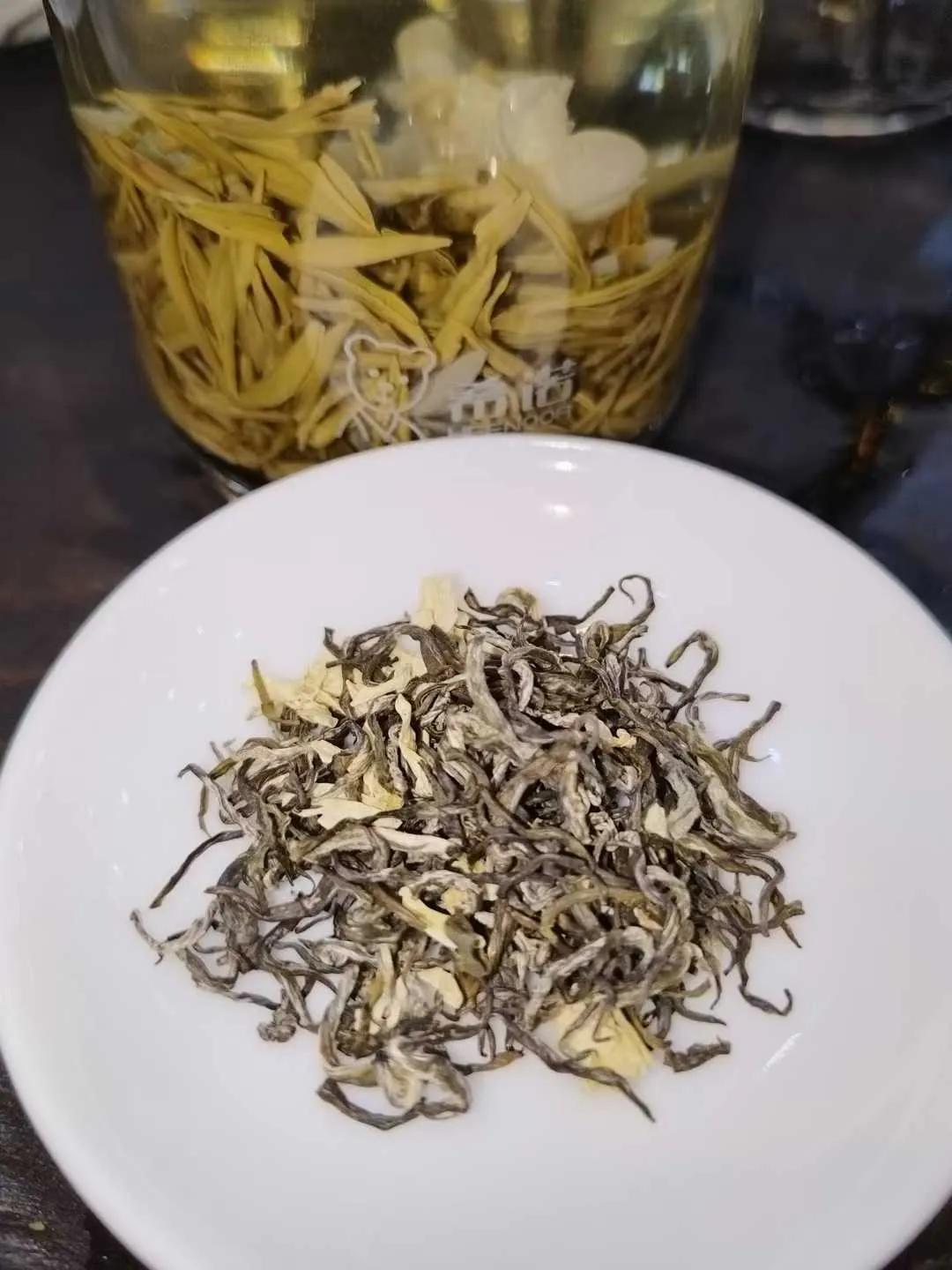 茶艺师打死不告诉你的27个茶叶冷知识!(图4) 有关茶叶知识_普洱生茶放多久变熟茶_喝茶冷知识
