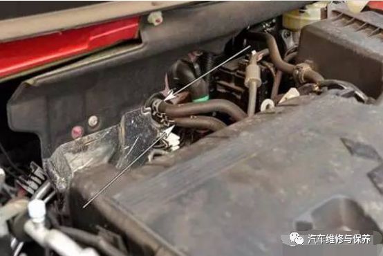 「注意」汽车空调暖风不热什么原因 谈汽车空调的那些事(图2) 冷却系统缺冷却液_汽车水箱盖更换_汽车空调暖风不热