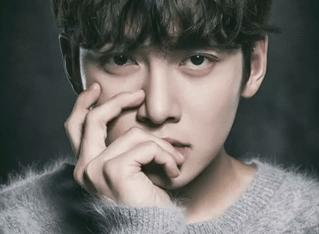 朴信惠的男人,回来了!卷毛花美男,看谁还嫌弃配不上女神(图13) 崔泰俊 朴信惠 童星出身_朴信惠龙俊亨怎么认识