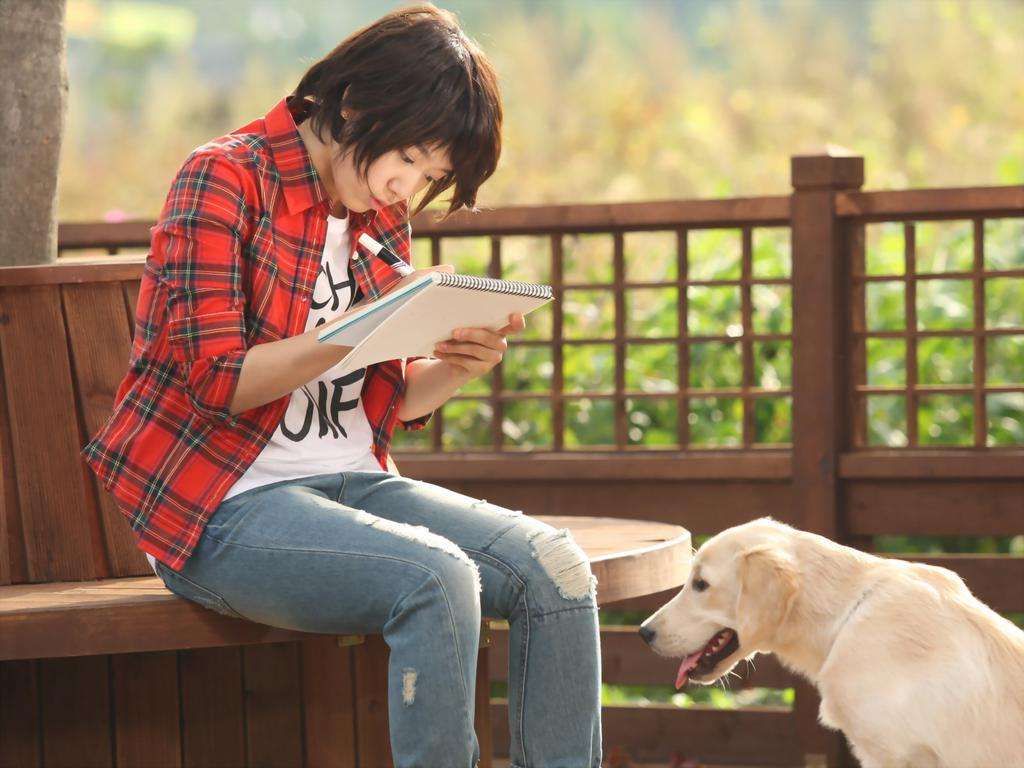 “韩流女神”朴信惠:曾是清纯女神的她,如今31岁未婚先孕(图11) 朴信惠男神收割机_朴信惠龙俊亨怎么认识_朴信惠李敏镐李钟硕合作剧