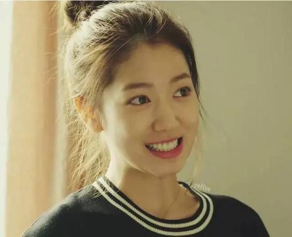 “韩流女神”朴信惠:曾是清纯女神的她,如今31岁未婚先孕(图19) 朴信惠龙俊亨怎么认识_朴信惠李敏镐李钟硕合作剧_朴信惠男神收割机