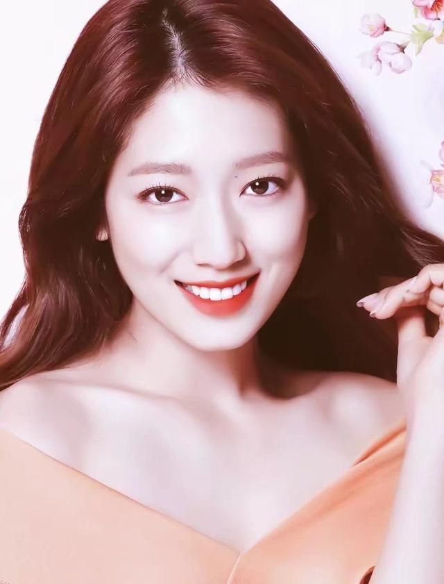 “韩流女神”朴信惠:曾是清纯女神的她,如今31岁未婚先孕(图6) 朴信惠李敏镐李钟硕合作剧_朴信惠龙俊亨怎么认识_朴信惠男神收割机