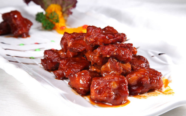 15道经典鲁菜的做法,这些学会了就不用去下馆子了(图14) 鲁菜菜名大全_九转大肠做法 鲁式经典狮子头制作步骤 上汤溜鱼片制作方法