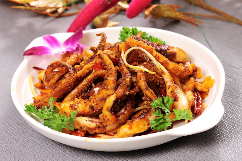 15道经典鲁菜的做法,这些学会了就不用去下馆子了(图17) 鲁菜菜名大全_九转大肠做法 鲁式经典狮子头制作步骤 上汤溜鱼片制作方法