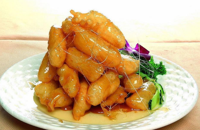 15道经典鲁菜的做法,这些学会了就不用去下馆子了(图9) 九转大肠做法 鲁式经典狮子头制作步骤 上汤溜鱼片制作方法_鲁菜菜名大全