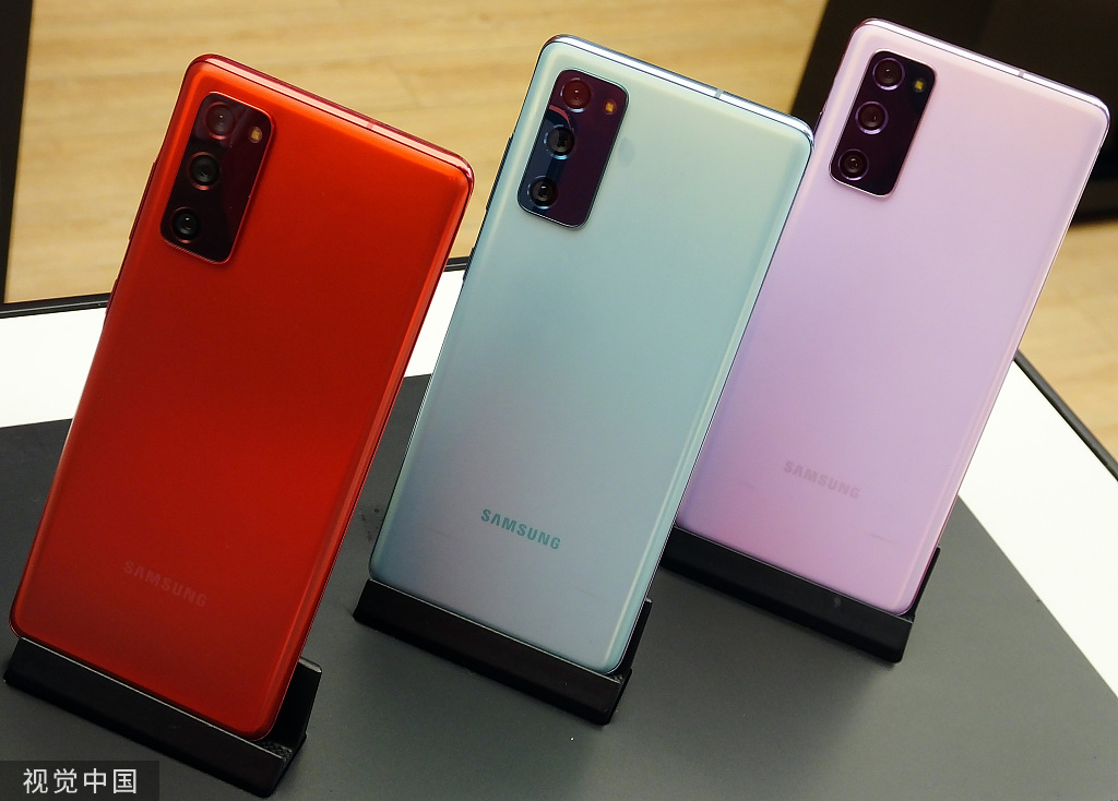 消费维权速报|三星折叠手机有磕碰被拒保修,澎湃介入后已解决(图1) 三星客服售后维修中心_三星Galaxy Z Flip3售后服务投诉_三星折叠手机内部屏幕质量问题