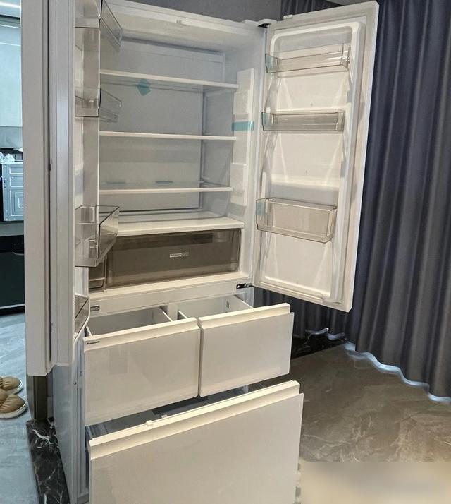 卡萨帝/西门子/松下,万元级冰箱选谁不踩坑?内行人实话实说(图8) 高端冰箱卡萨帝西门子松下_卡萨帝西门子松下冰箱对比评测_松下电冰箱售后