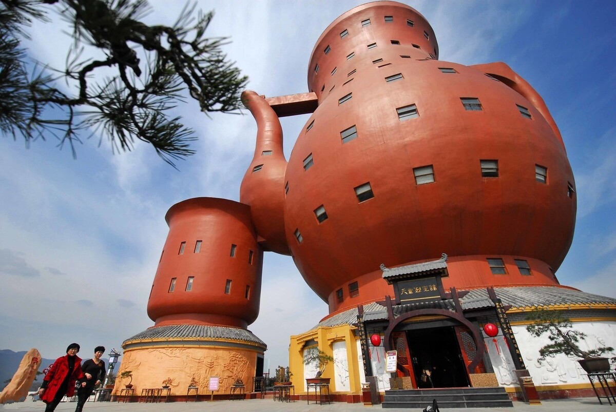 中国千奇百怪建筑排名_最丑建筑盘点_玻璃钢房子图片