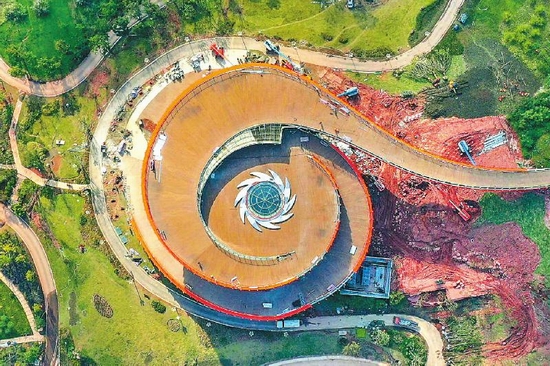 最丑建筑盘点_中国千奇百怪建筑排名_玻璃钢房子图片