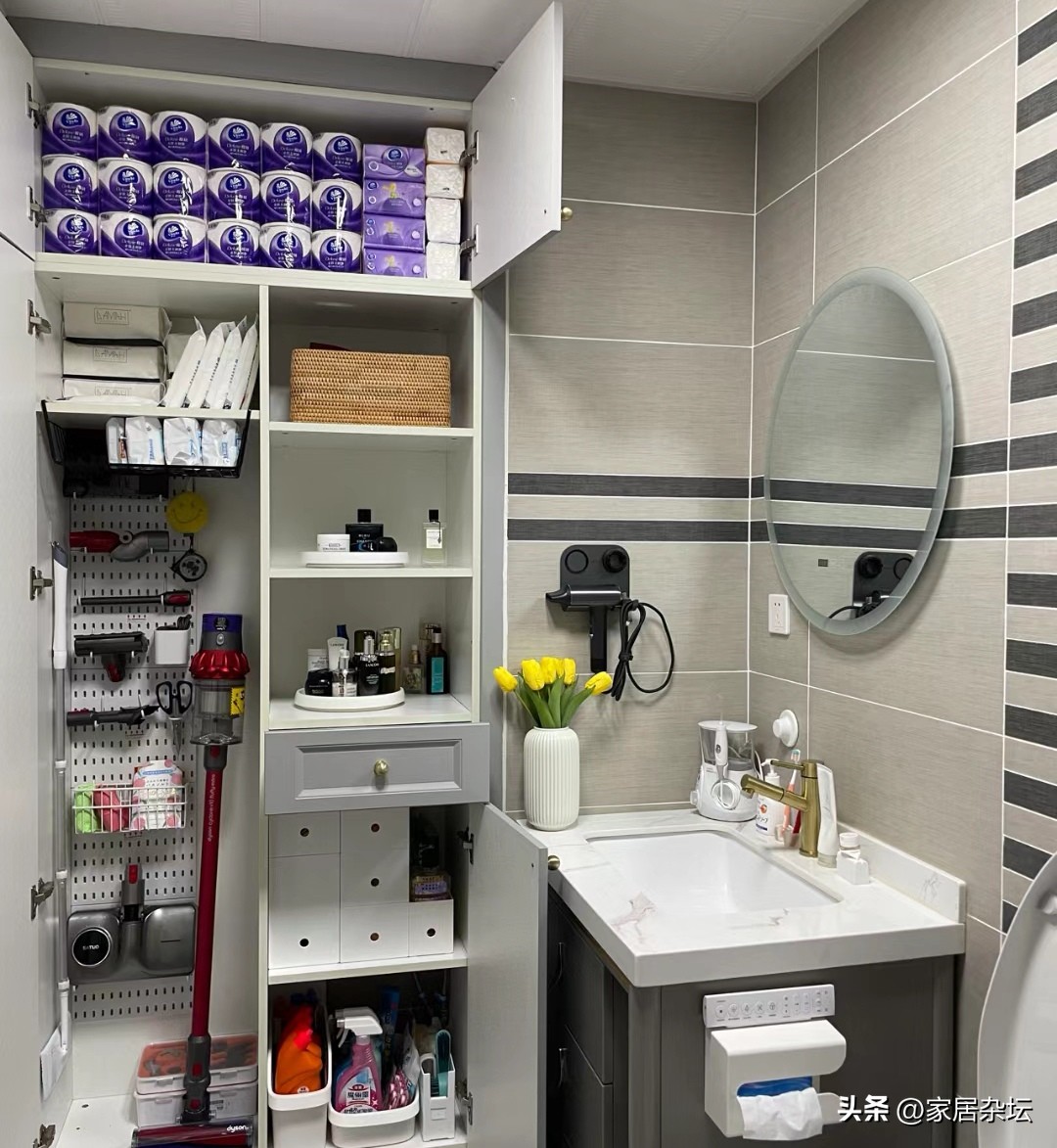 卫生间装修,建议一定做好这7点!家务量“不止减半”还耐用(图2) 浴室柜吊装设计_卫生间瓷砖用美缝吗_卫生间装修减少家务量