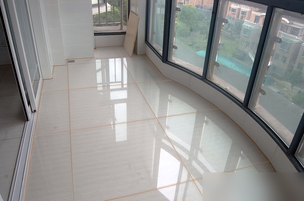 卫生间瓷砖用美缝吗_美缝剂选择技巧_瓷砖美缝施工