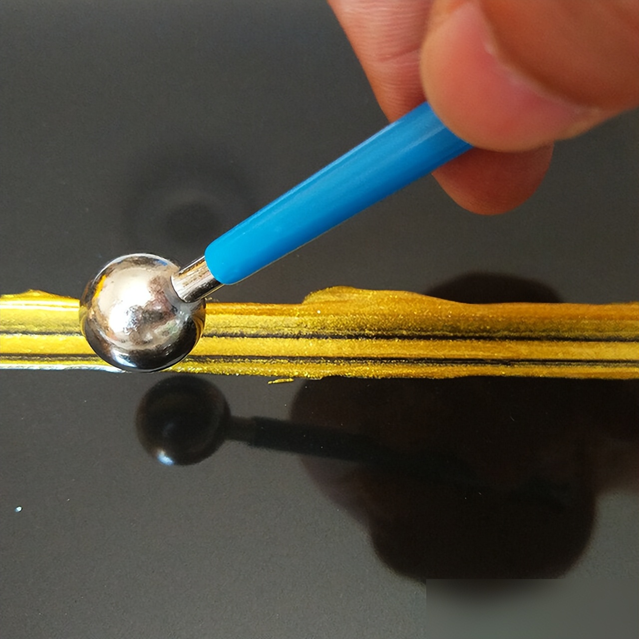 美缝剂选择技巧_卫生间瓷砖用美缝吗_瓷砖美缝施工