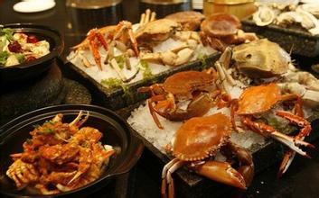 又到一年蟹肥时(图3) 北京大闸蟹推荐_上海什么海鲜自助火锅好_北京海鲜自助餐厅
