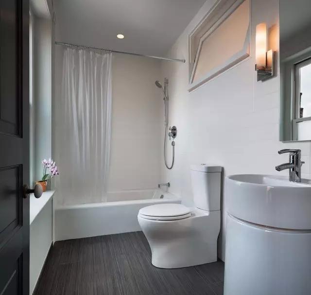 小卫生间浴缸设计_卫生间装修效果图_卫生间墩布池装修效果