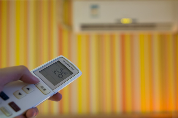 空调维修价格标准,你知道的有多少?(图1) 空调维修价格标准,你知道的有多少?