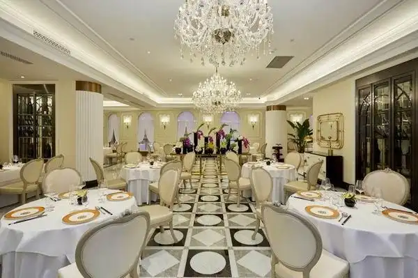 上海春节外食新餐厅指南(图5) 上海新开餐厅_上海什么海鲜自助火锅好_陆家嘴中心美食推荐