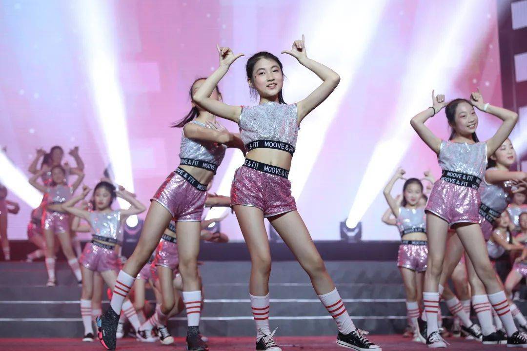 宁波兴宁中学学费_宁波华茂外国语学校招生简章_宁波至诚学校初中部招生