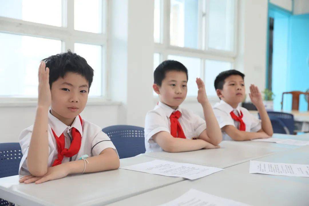 宁波华茂外国语学校招生简章_宁波至诚学校初中部招生_宁波兴宁中学学费