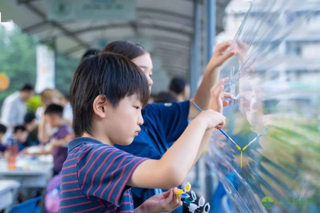 宁波至诚学校初中部招生_宁波华茂外国语学校招生简章_宁波兴宁中学学费