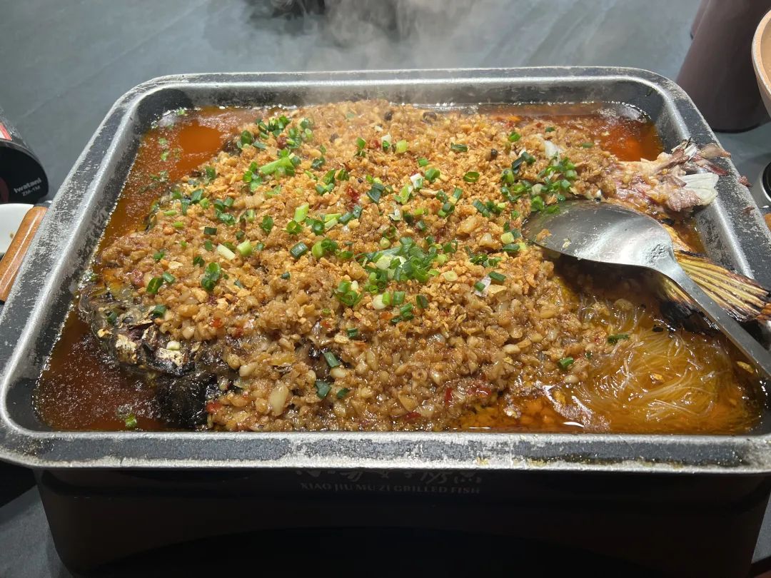 一条三峡鱼“烤”进千万家(图4) 万州烤鱼文化_万州烤鱼做法_状元烤蹄培训 万州烤鱼
