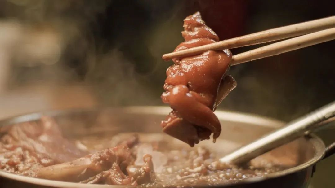 10部2022年爆款美食剧,十一假期必看(图10) 下饭美食剧排行_高评分美食电影排行榜_2022年热门美食纪录片推荐