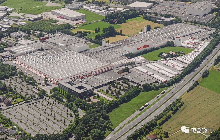 头条|探访橱柜“梦工厂”——德国柏丽(图3) 德国整体厨房生产线_柏丽橱柜官网_德国柏丽橱柜工厂