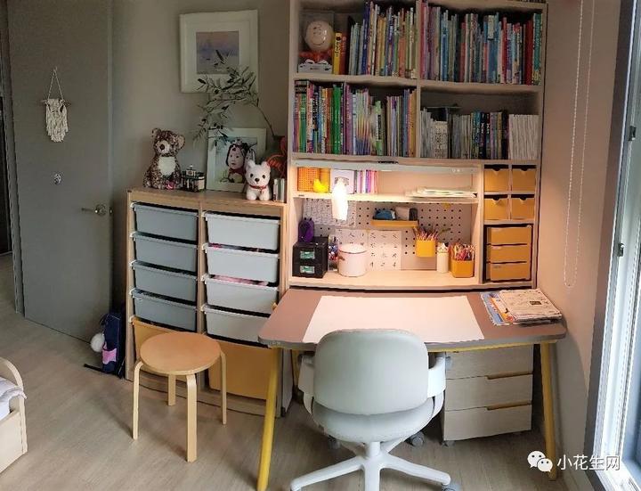 三个妈妈给娃精心布置“书桌区”,好多“鸡娃小心机”(图34) 日本韩国美国书桌布置攻略_打造专注学习书桌区_写字台家具宜家