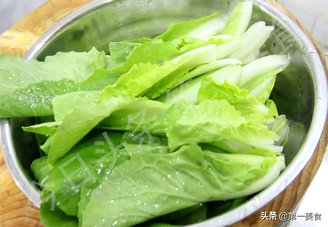 家常素菜做法_素菜的做法大全家常_蒜蓉粉丝蒸娃娃菜食谱