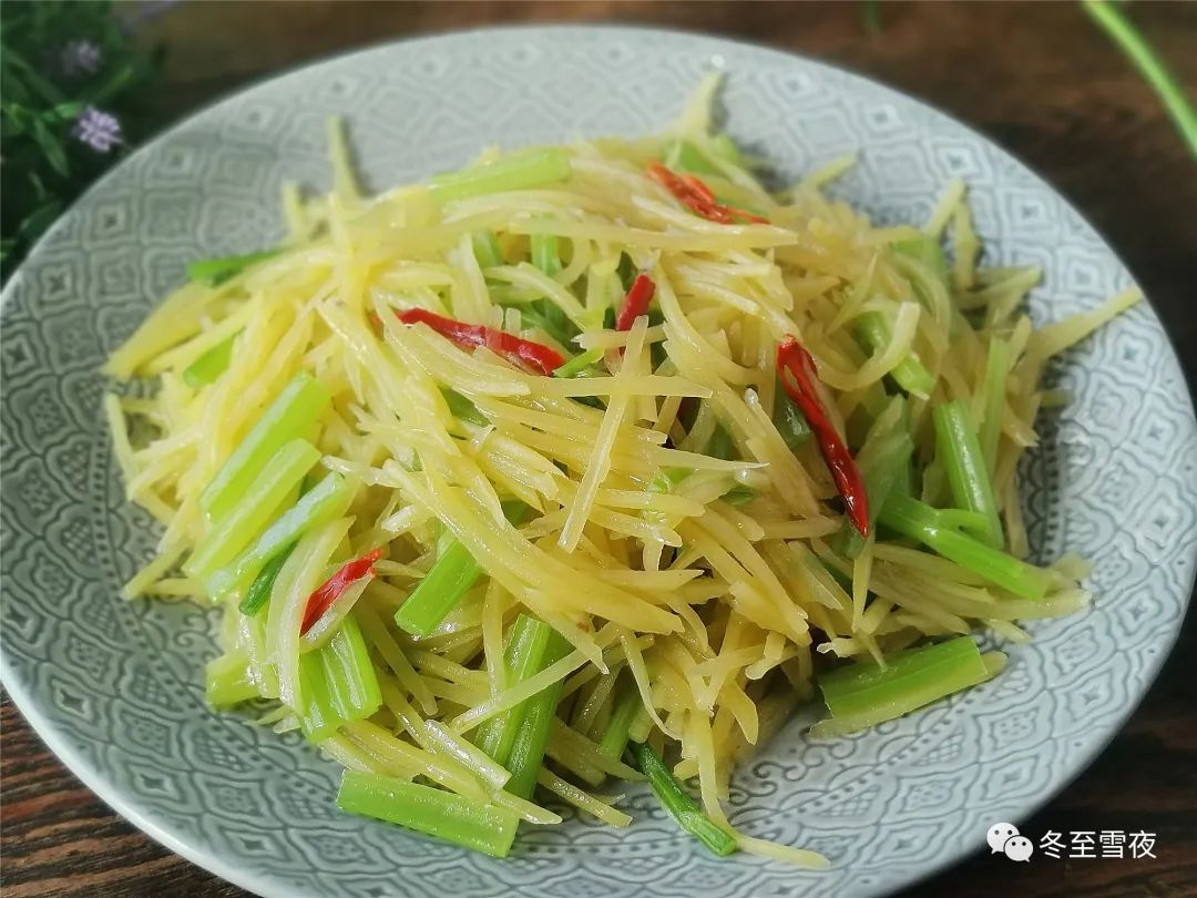 简单易学的家常素菜做法_居家素菜小炒_素菜的做法大全家常