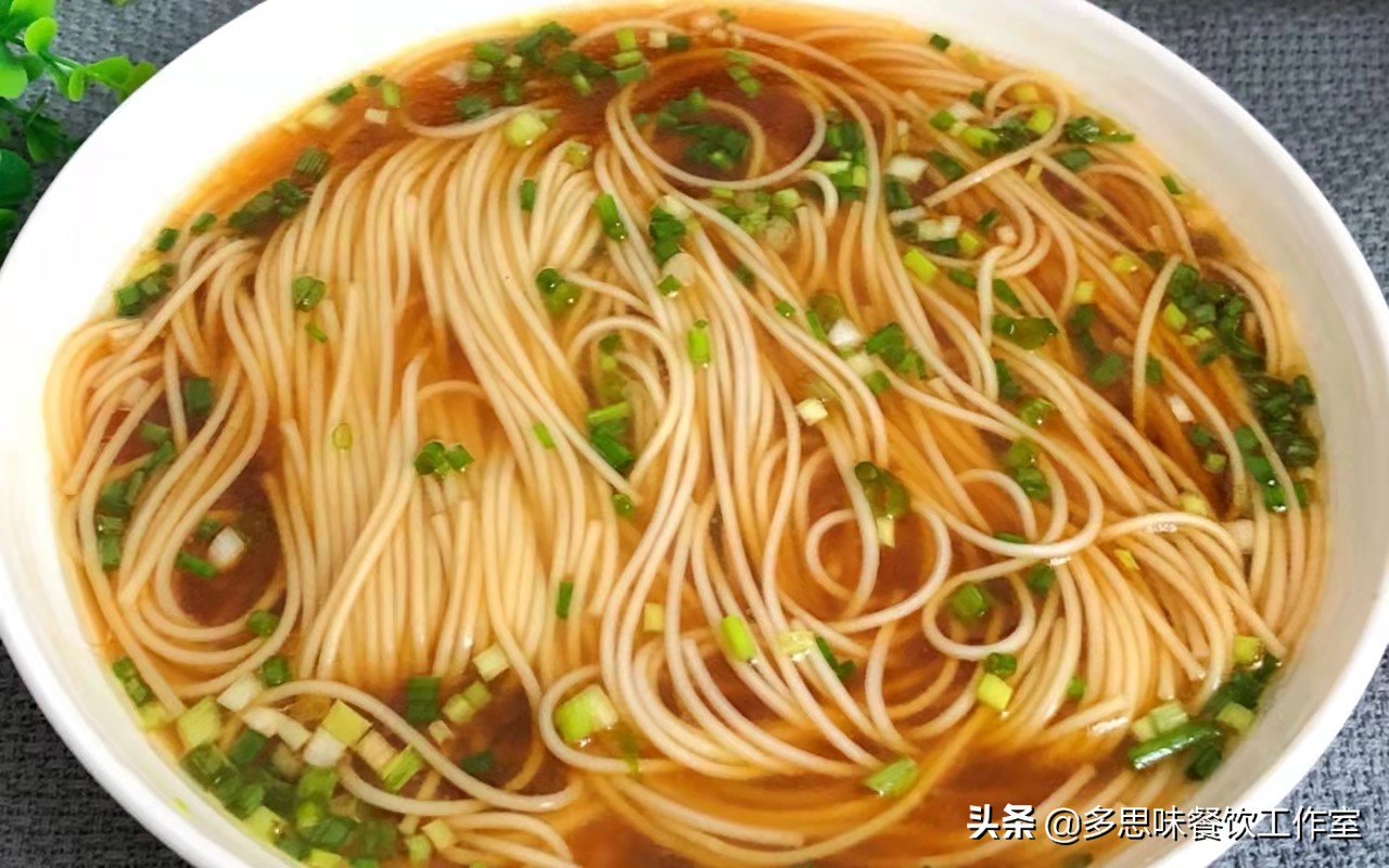 爱喝面条的不要错过,教你8种家常面条的做法,大人孩子都爱喝(图5) 肉丝汤面食谱_家常面条做法_素菜的做法大全家常