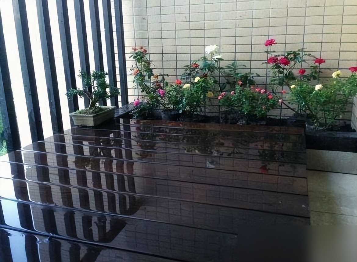 阳台鱼池教程_200元阳台鱼池做法_阳台鱼池装修效果图