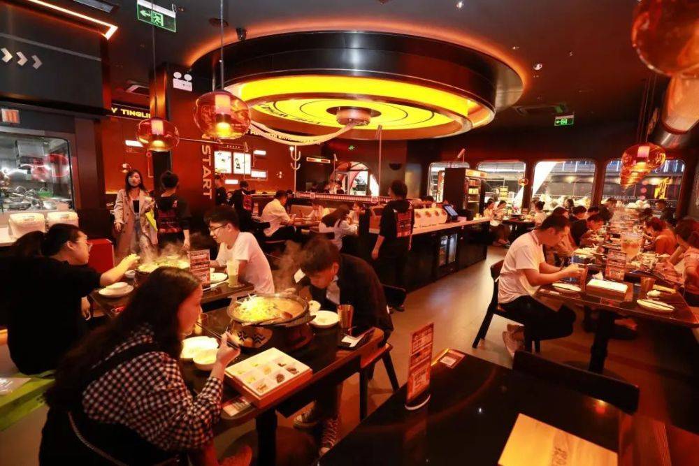 从深圳地标性品牌到布局全球市场,10岁的探鱼愈战愈勇(图6) 中国十大烤鱼排行榜_布局全球市场_探鱼十周年发布会