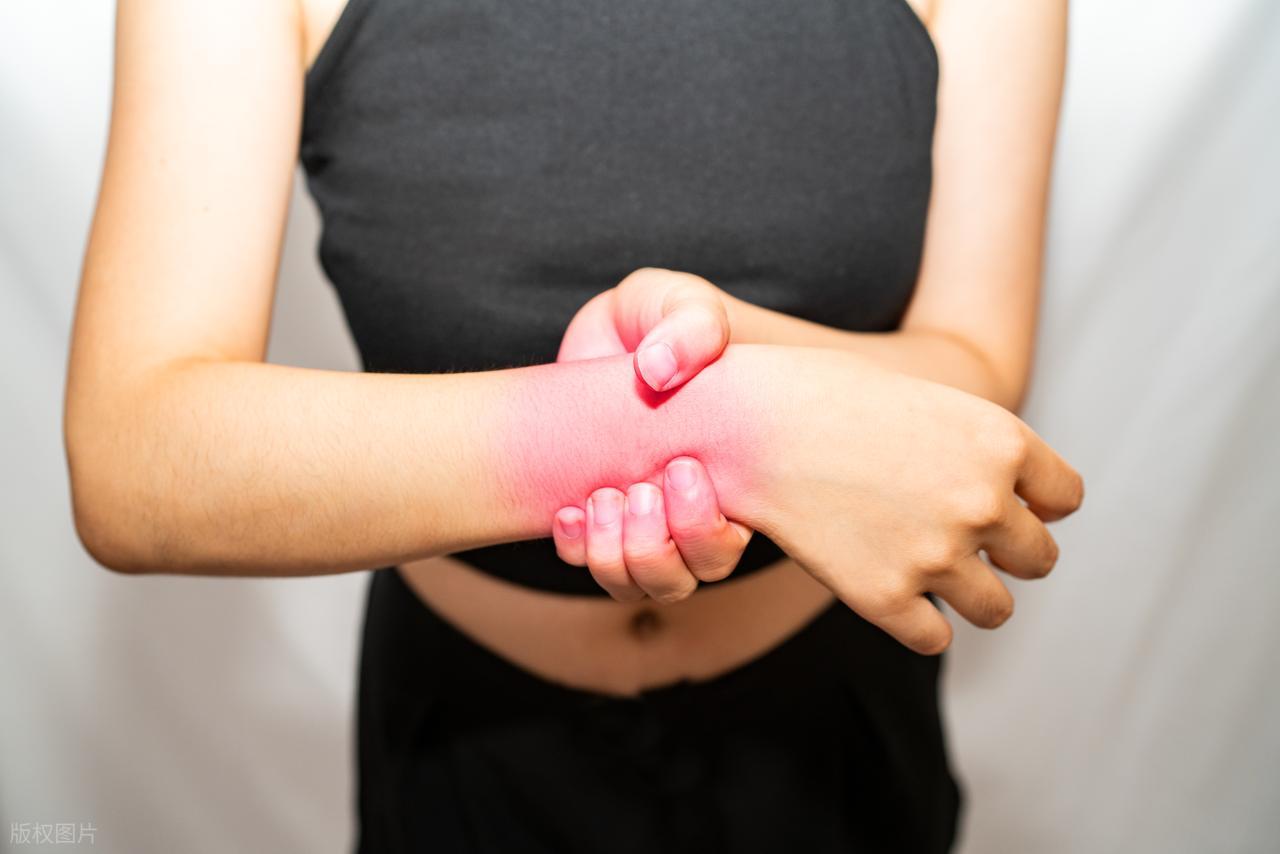 医用胶布多少钱一卷_膏药成分功效_腱鞘炎膏药选择