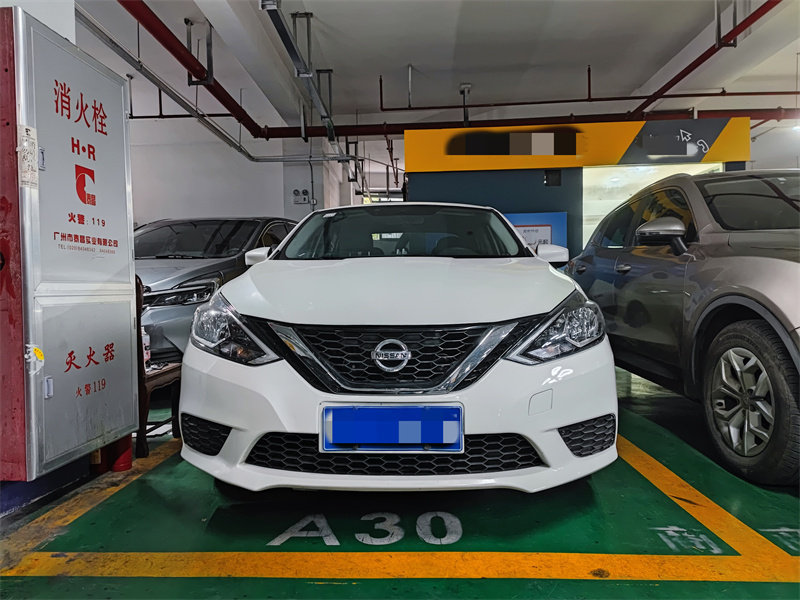 99元租一辆合资车?高速发飘差点吓哭 租车这些坑可别踩!(图3) 租车避雷指南_租车费用多少钱一天_租100元车体验